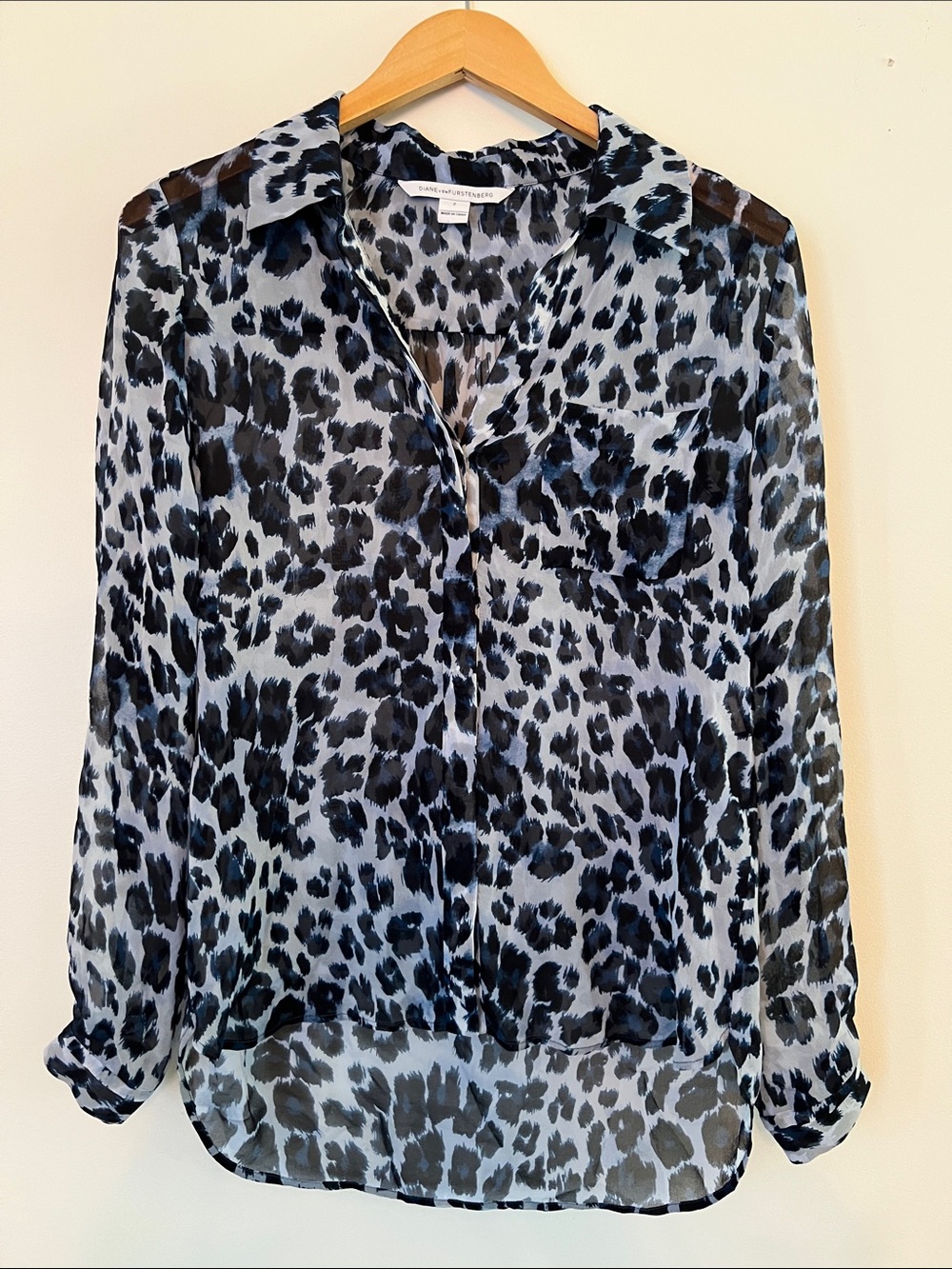 Diane Von Furstenberg 100% Silk Sheer Leopard-Print Blouse in Blue and Black